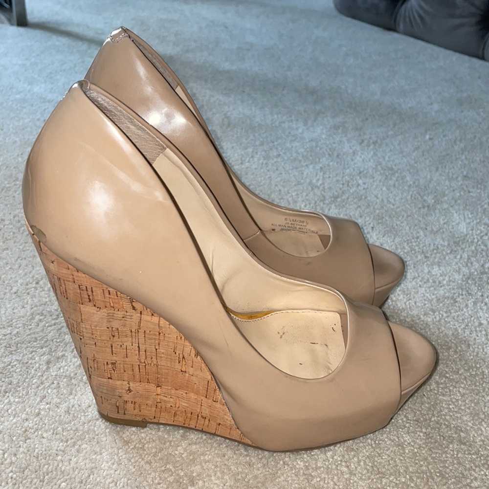 Jessica Simpson Peep Toe Nude Wedges 6.5